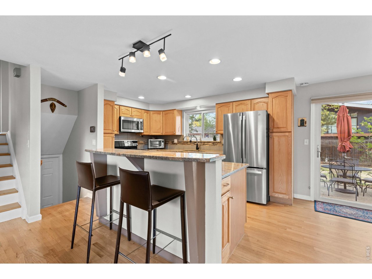 140 Iroquois Dr