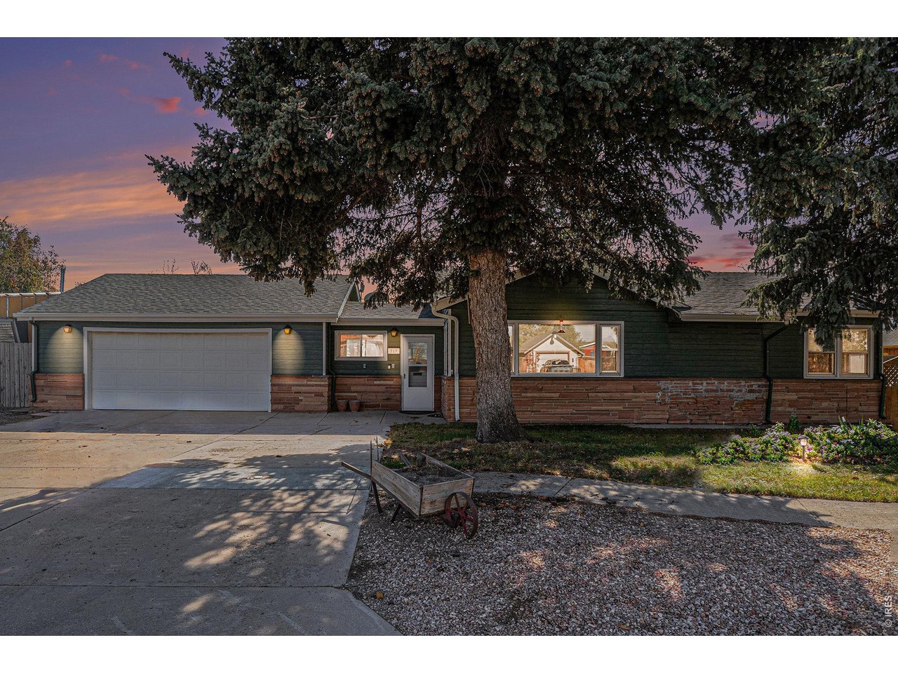 317 Cherry Ave