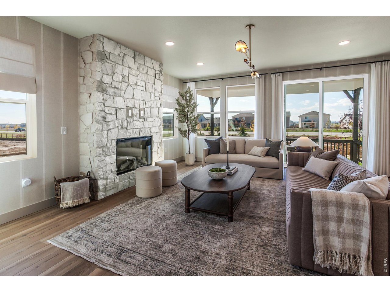 744 Trumpet Ct