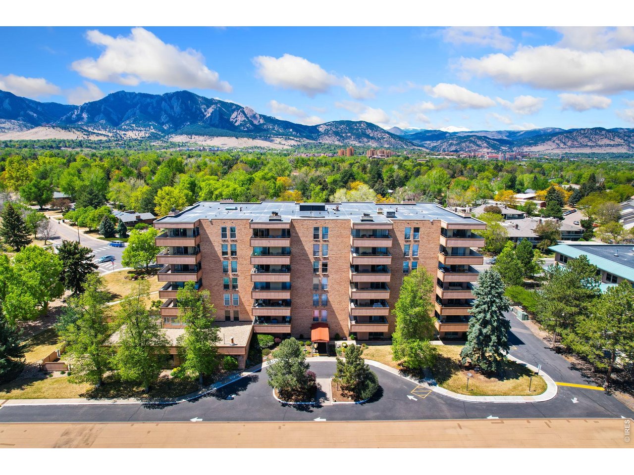 500 Mohawk Dr
