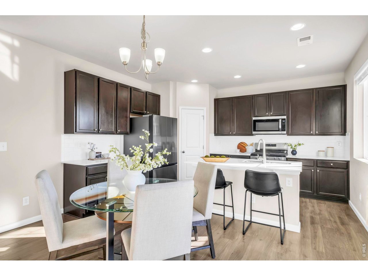 360 Marlowe Ct