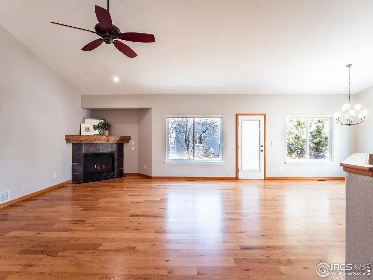 1670 Stove Prairie Cir