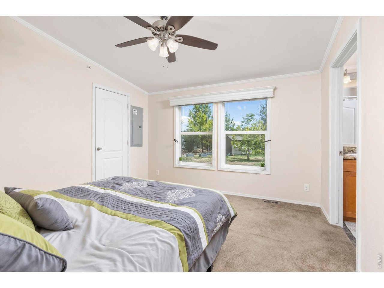1221 Raven Pl