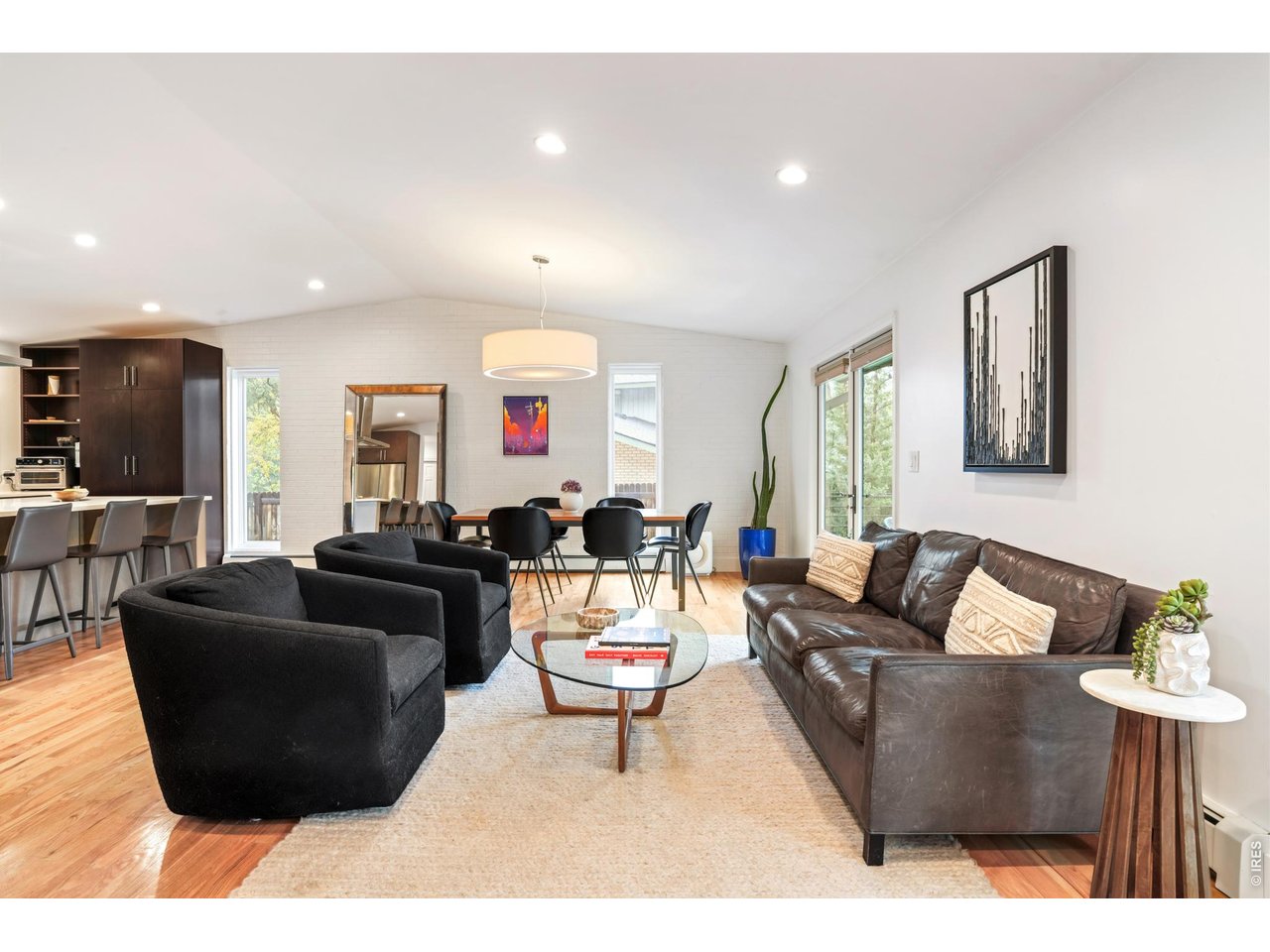 200 Mohawk Dr