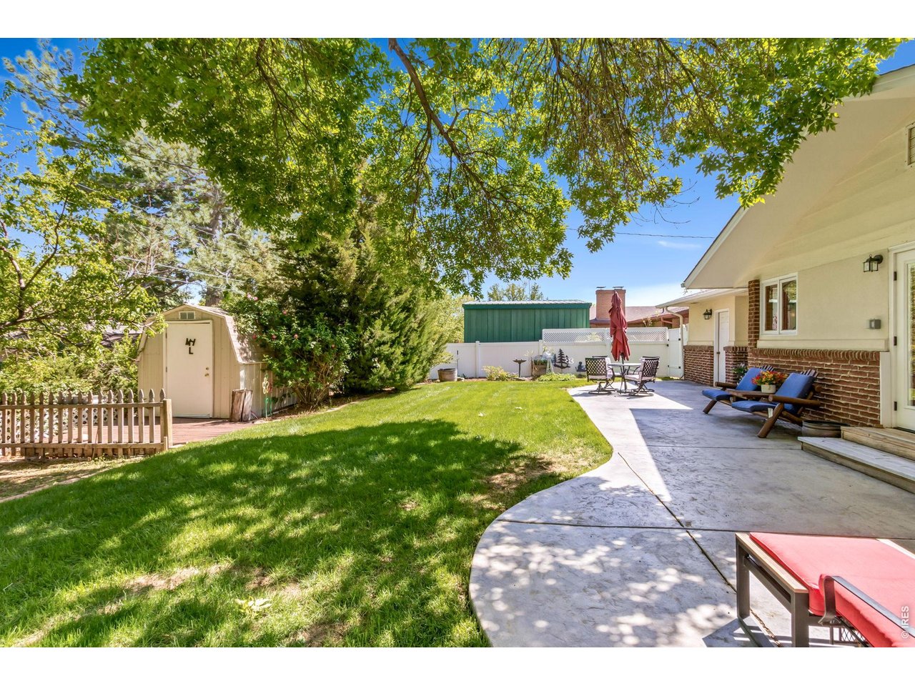 2104 Leila Dr