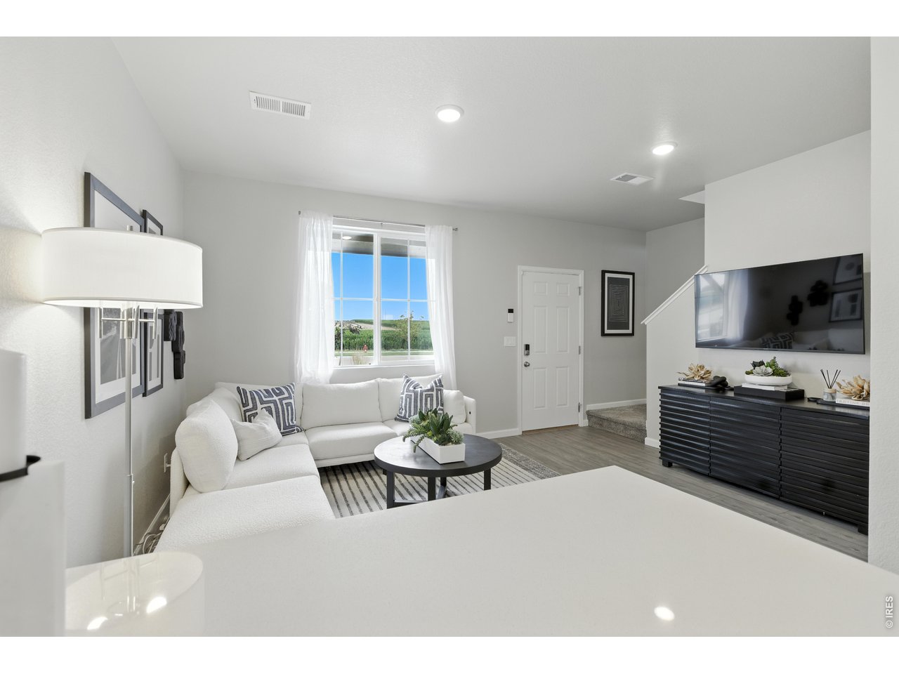 2379 Harlequin Pl