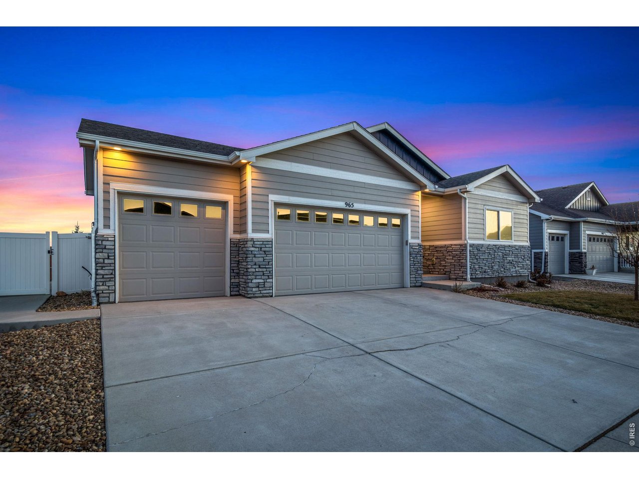 965 Mt Andrew Dr