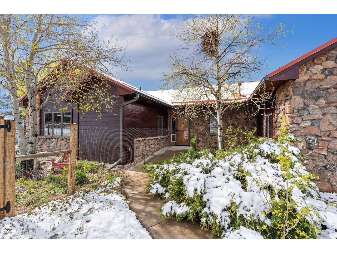 76 Rocky Vista Ct