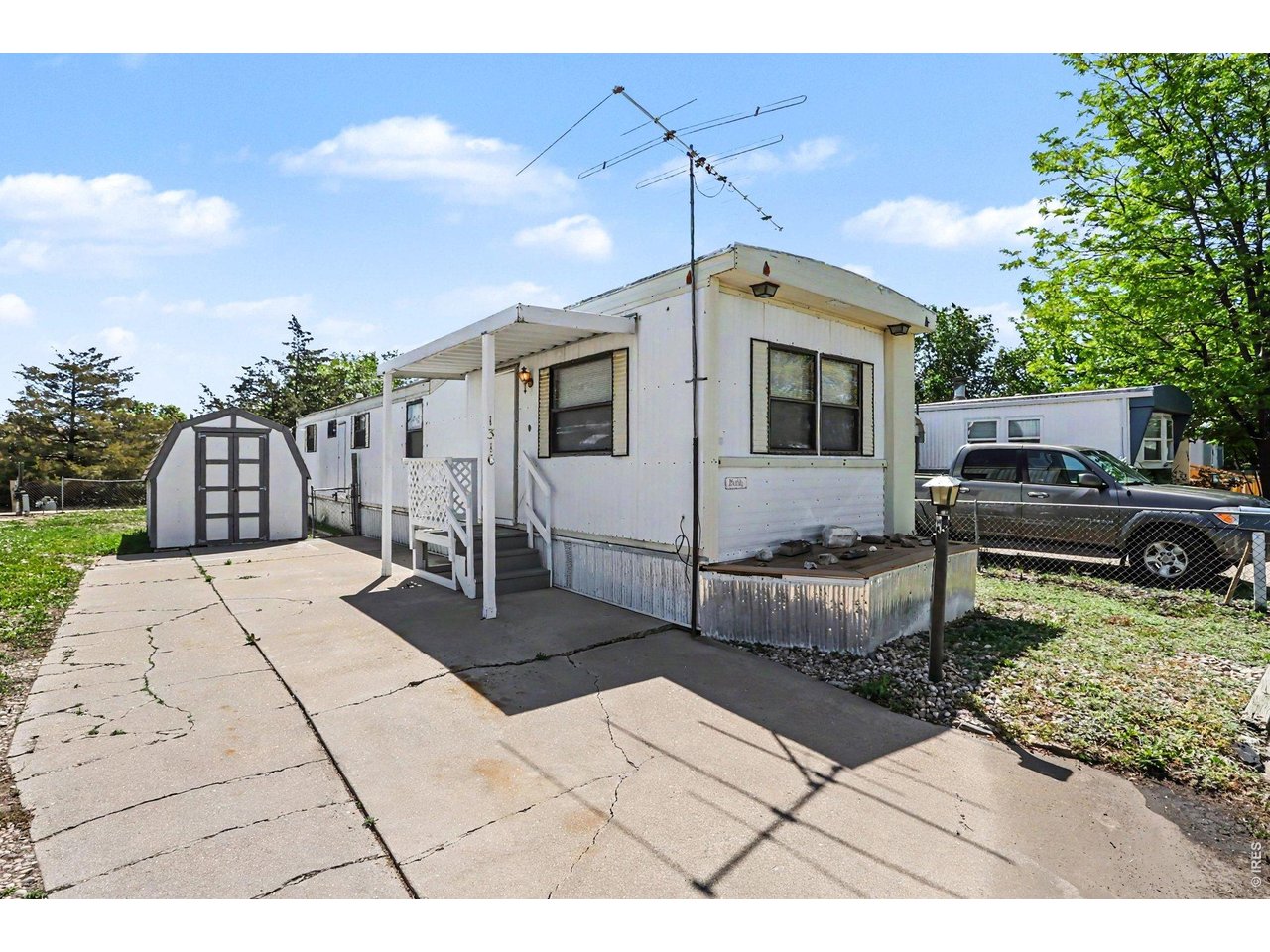 1316 Madeline Ct