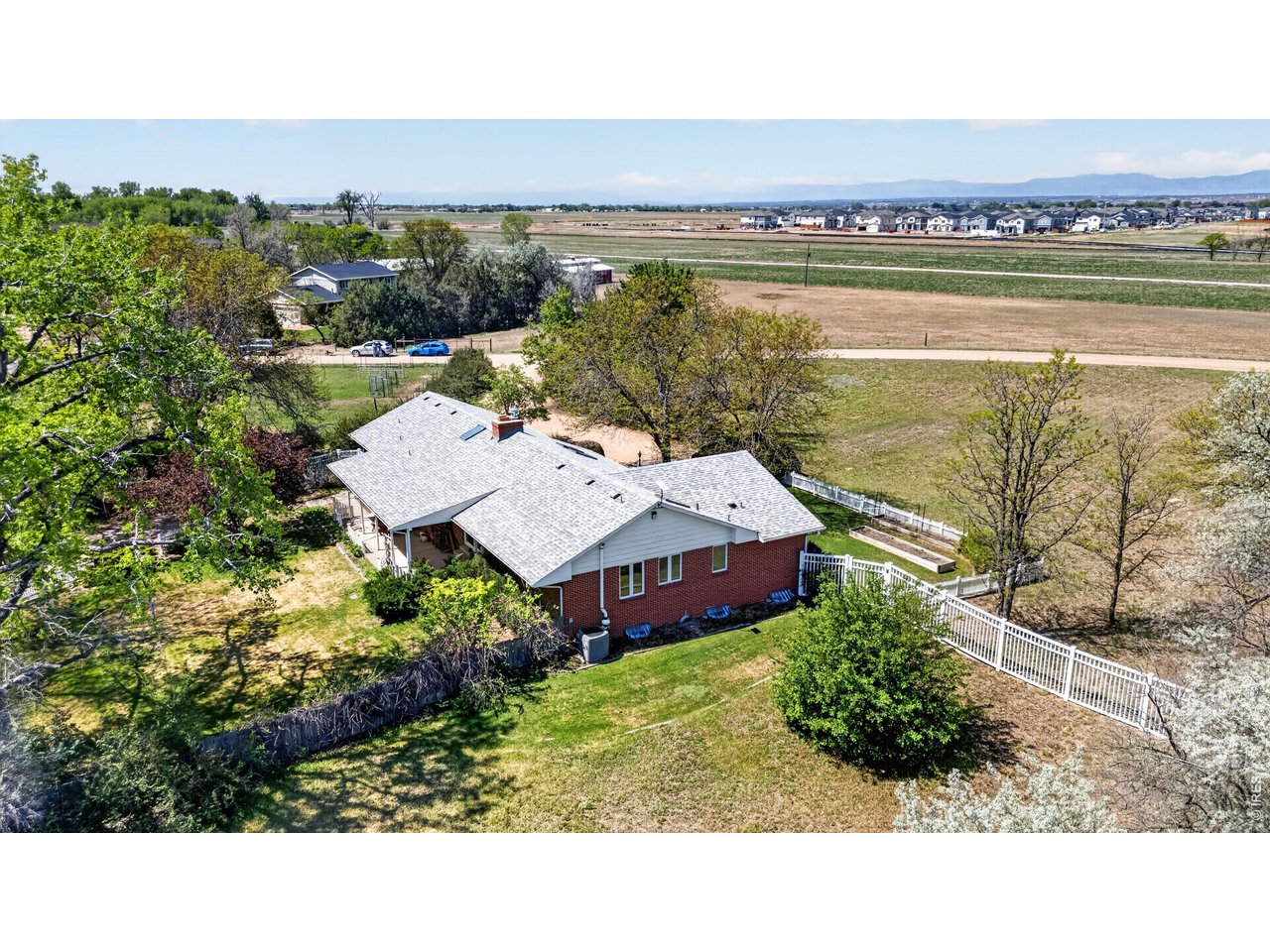 14380 Meadowlark Ln