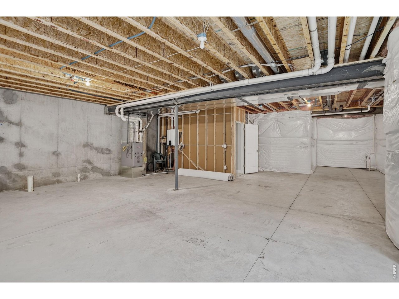 2440 Trio Falls Dr