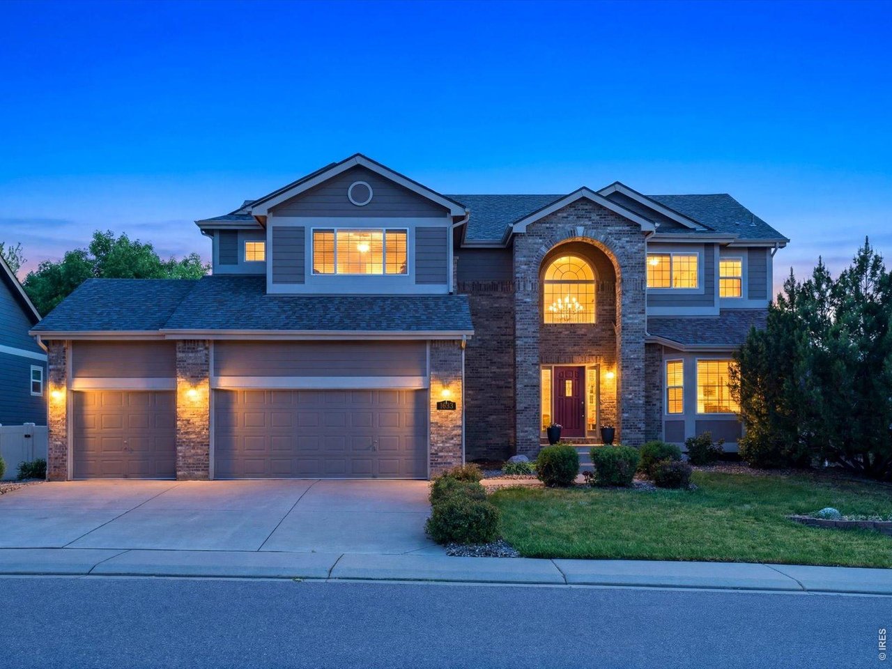1633 Hallet Peak Dr