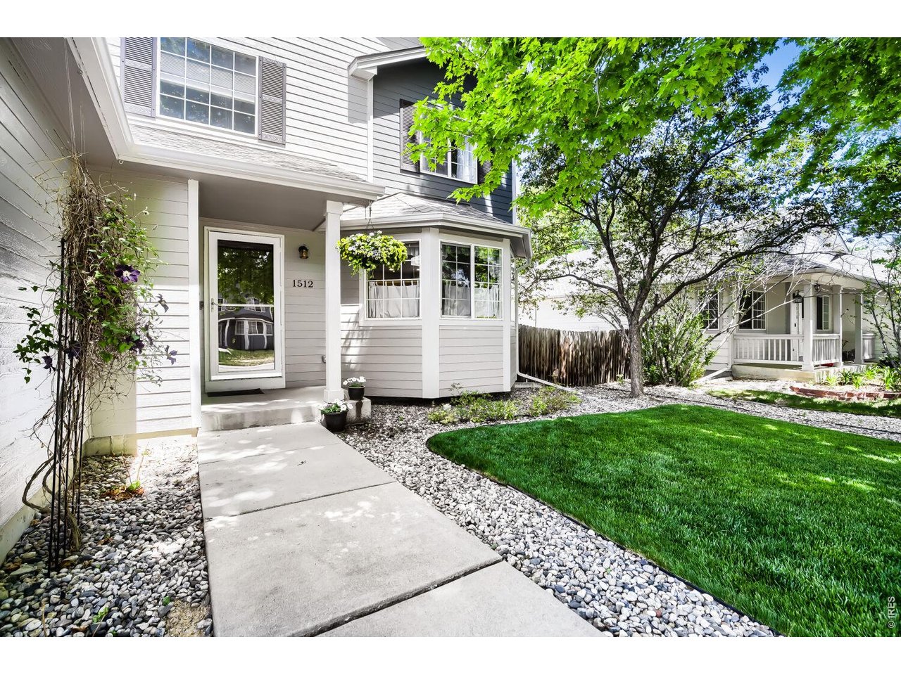 1512 Willowbrook Dr