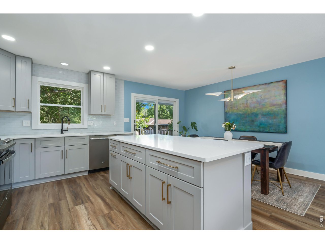 2818 Edinburgh Ct