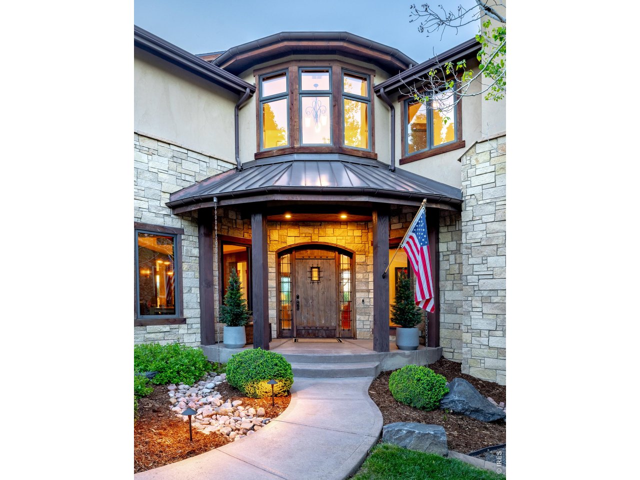 617 Corona Ct