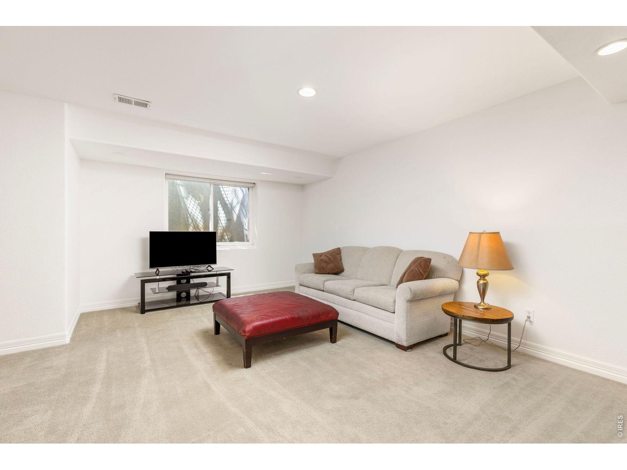 4019 Saint Lucia St