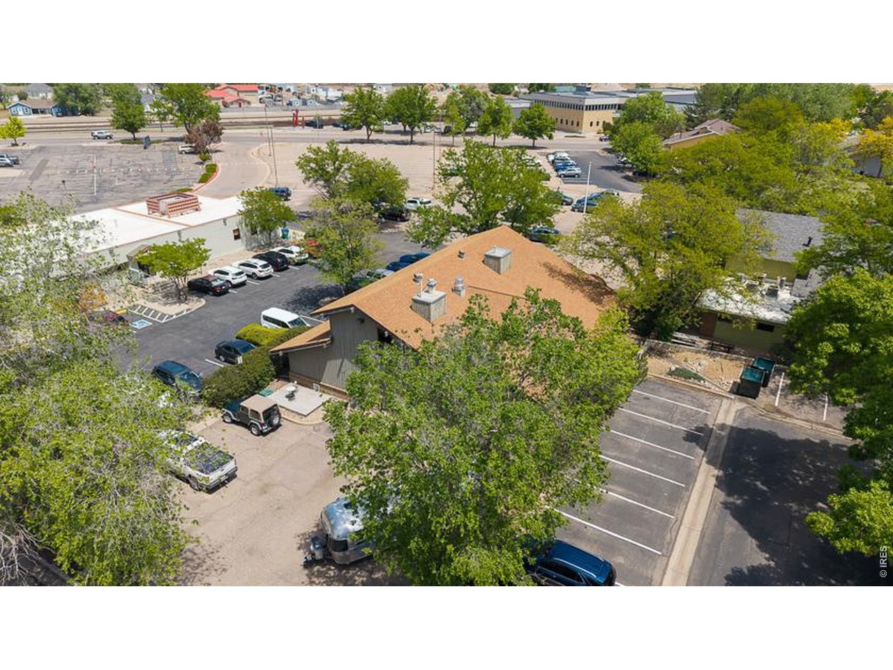 1227 Riverside Ave