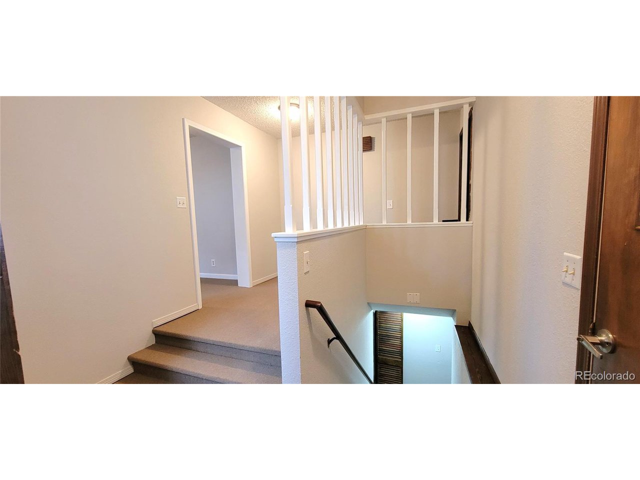 315 W 5th St