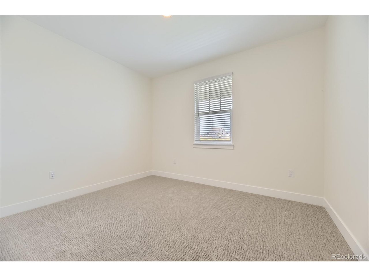 42974 Colonial Trl