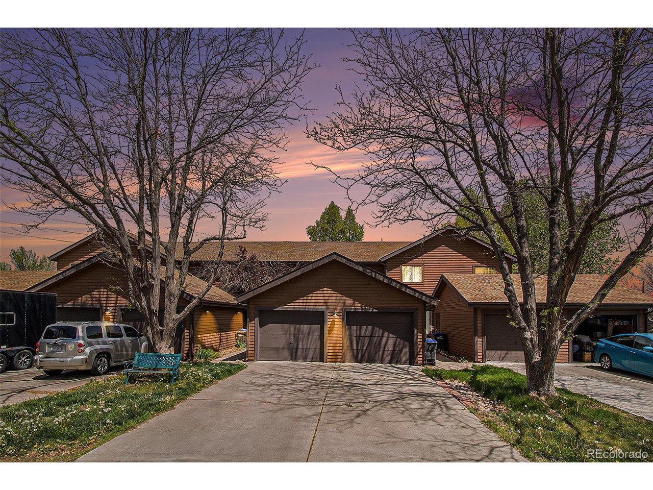 718 Julian Cir