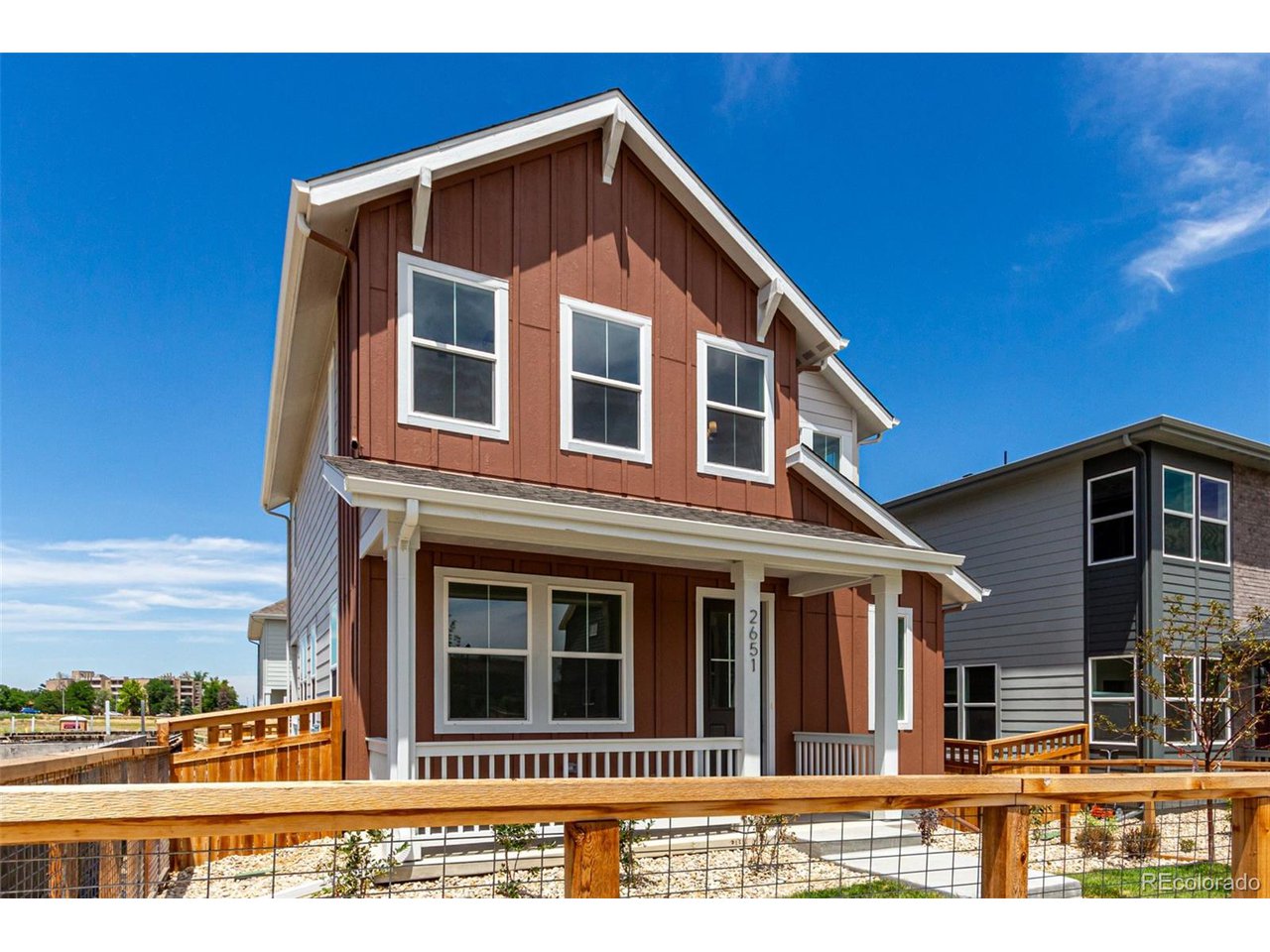 2651 E 102nd Pl