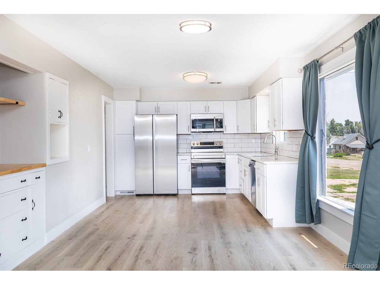 425 G Ave