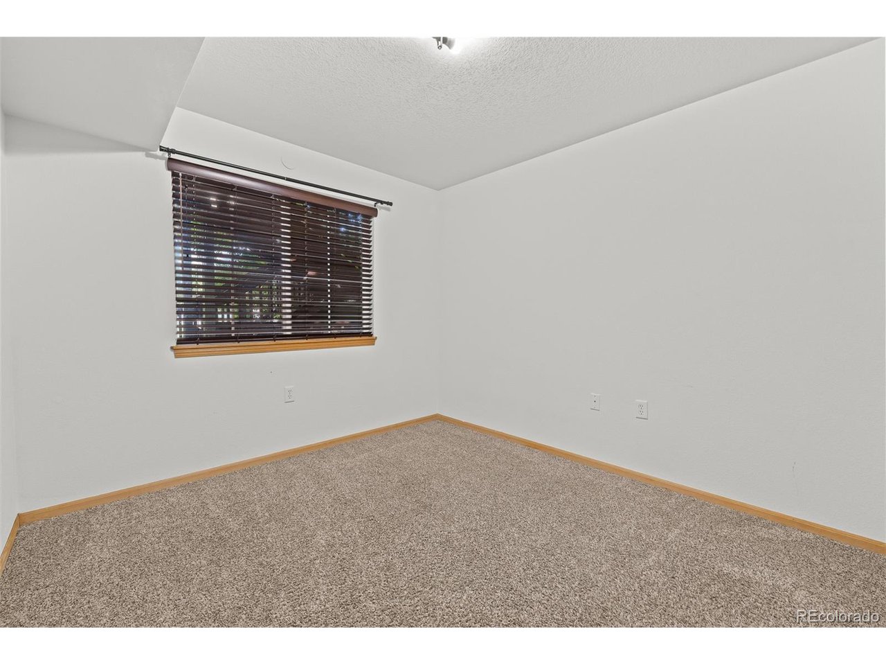 1221 University Ave