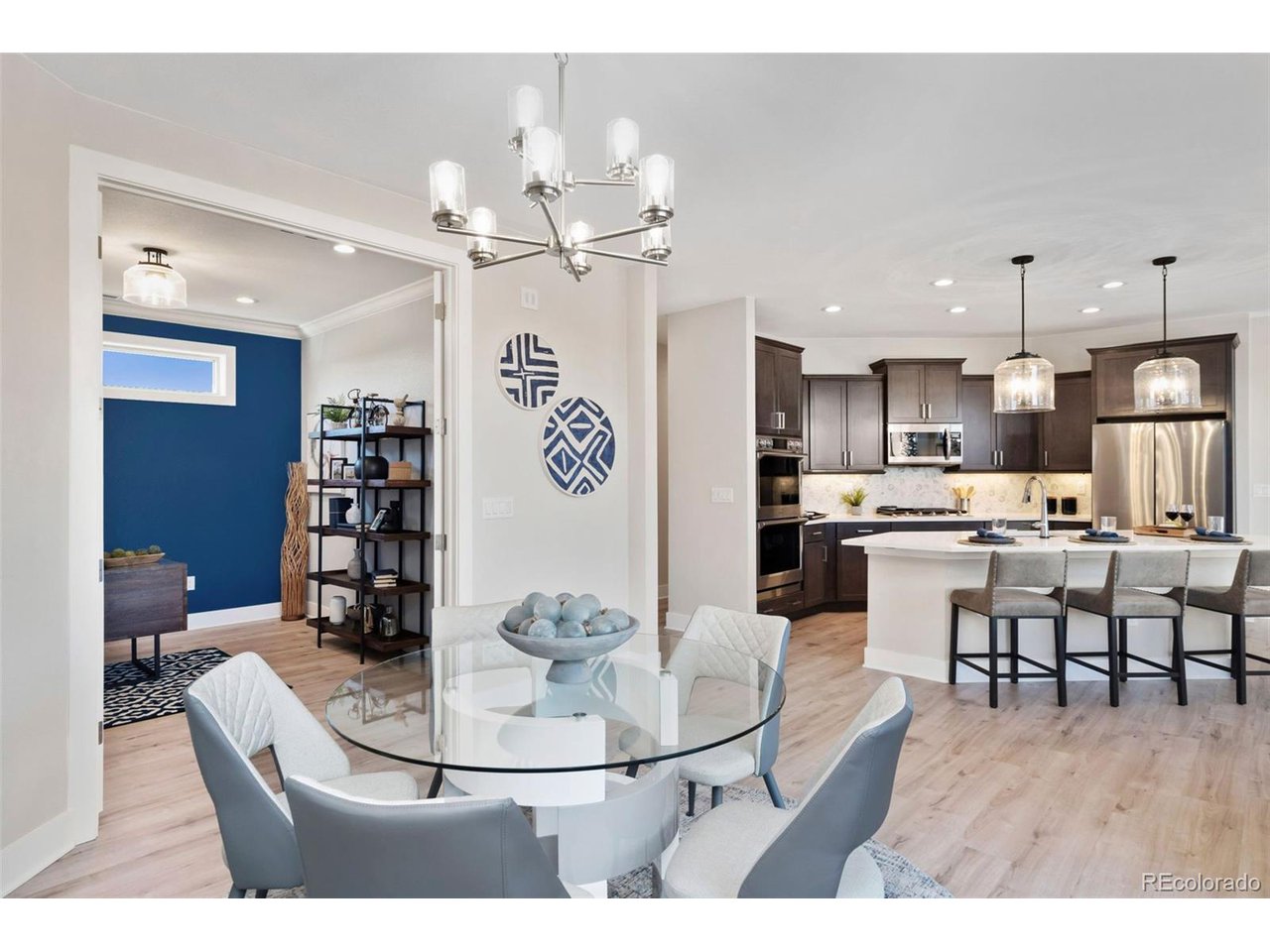 371 Josef Cir