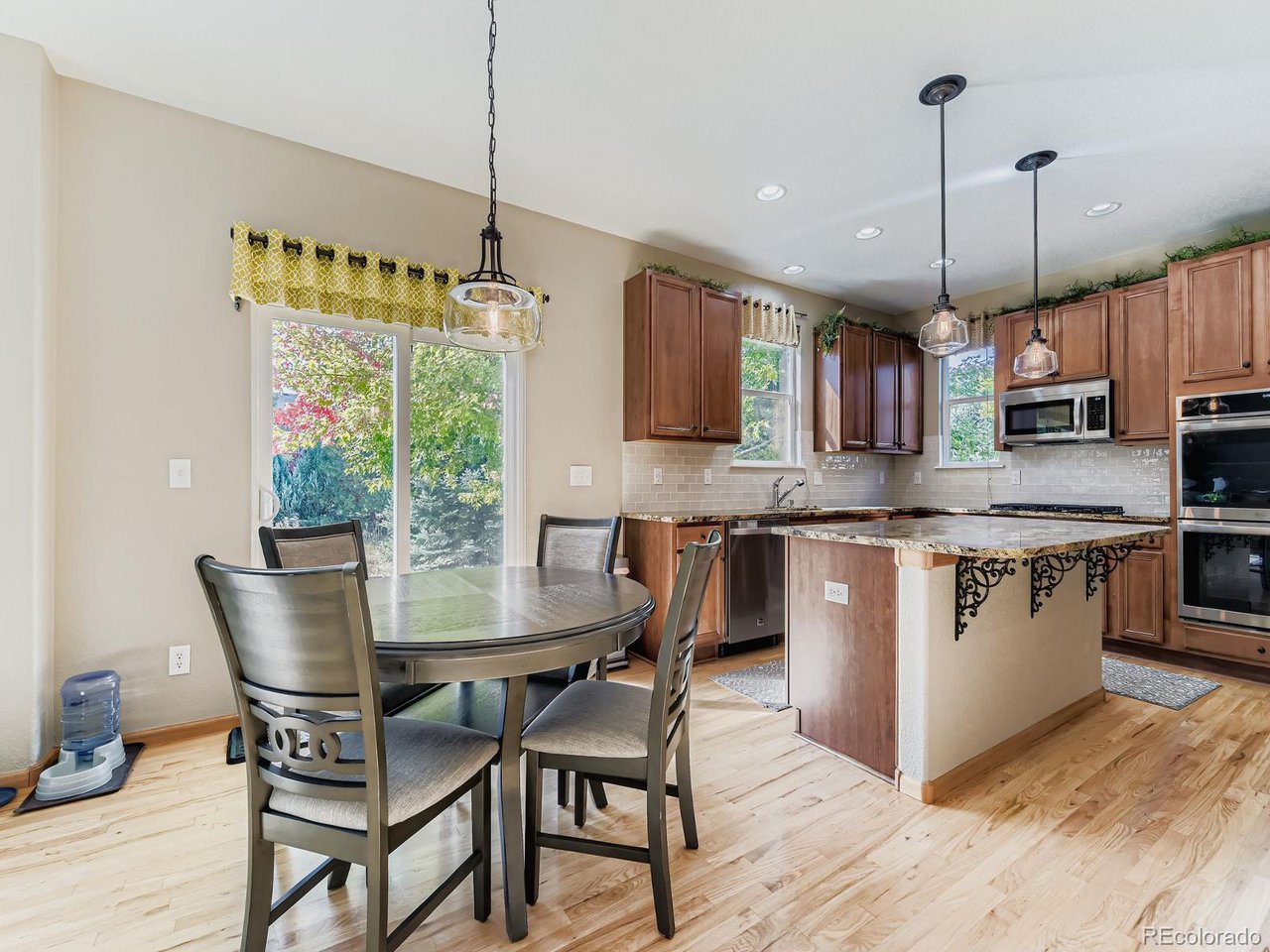 1824 Alpine Dr