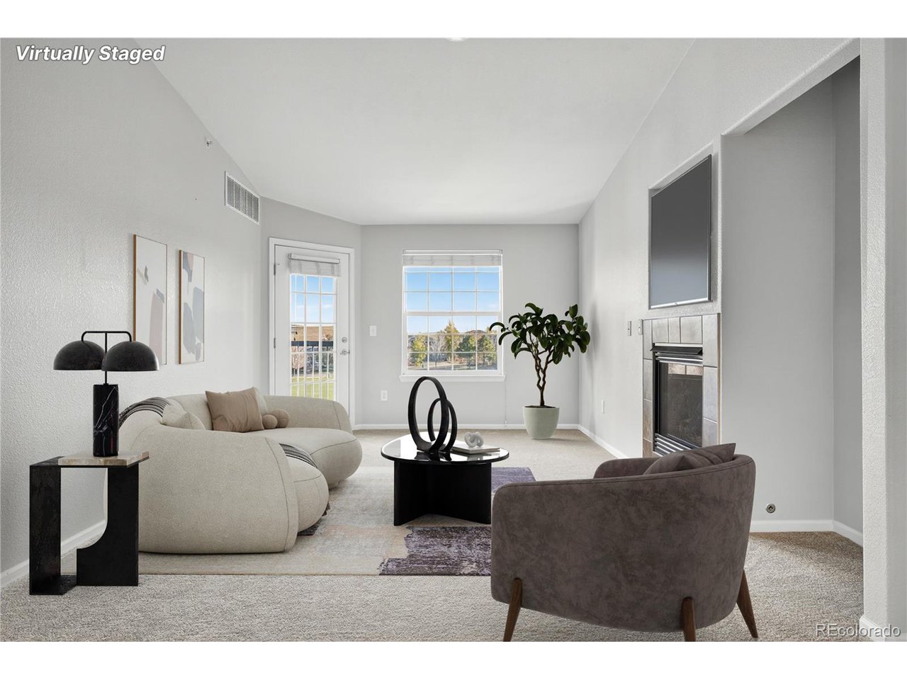 2985 Blue Sky Cir