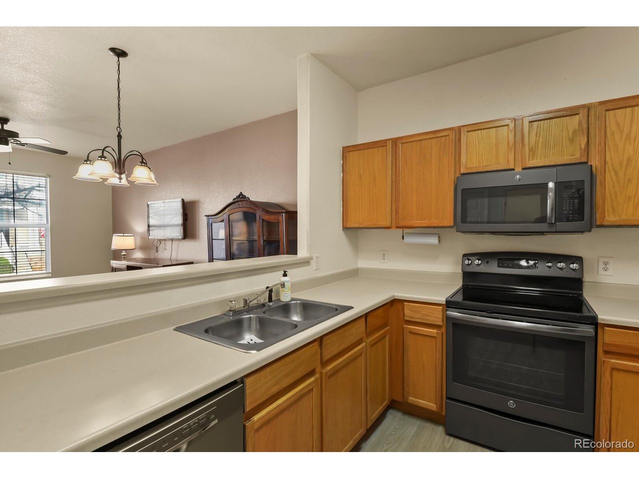 214 Blue Bonnet Dr