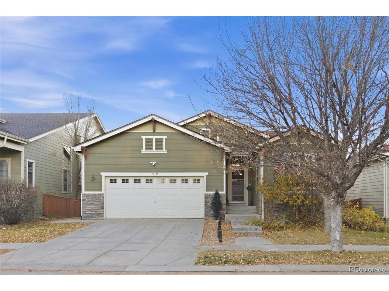 12179 Village Cir E
