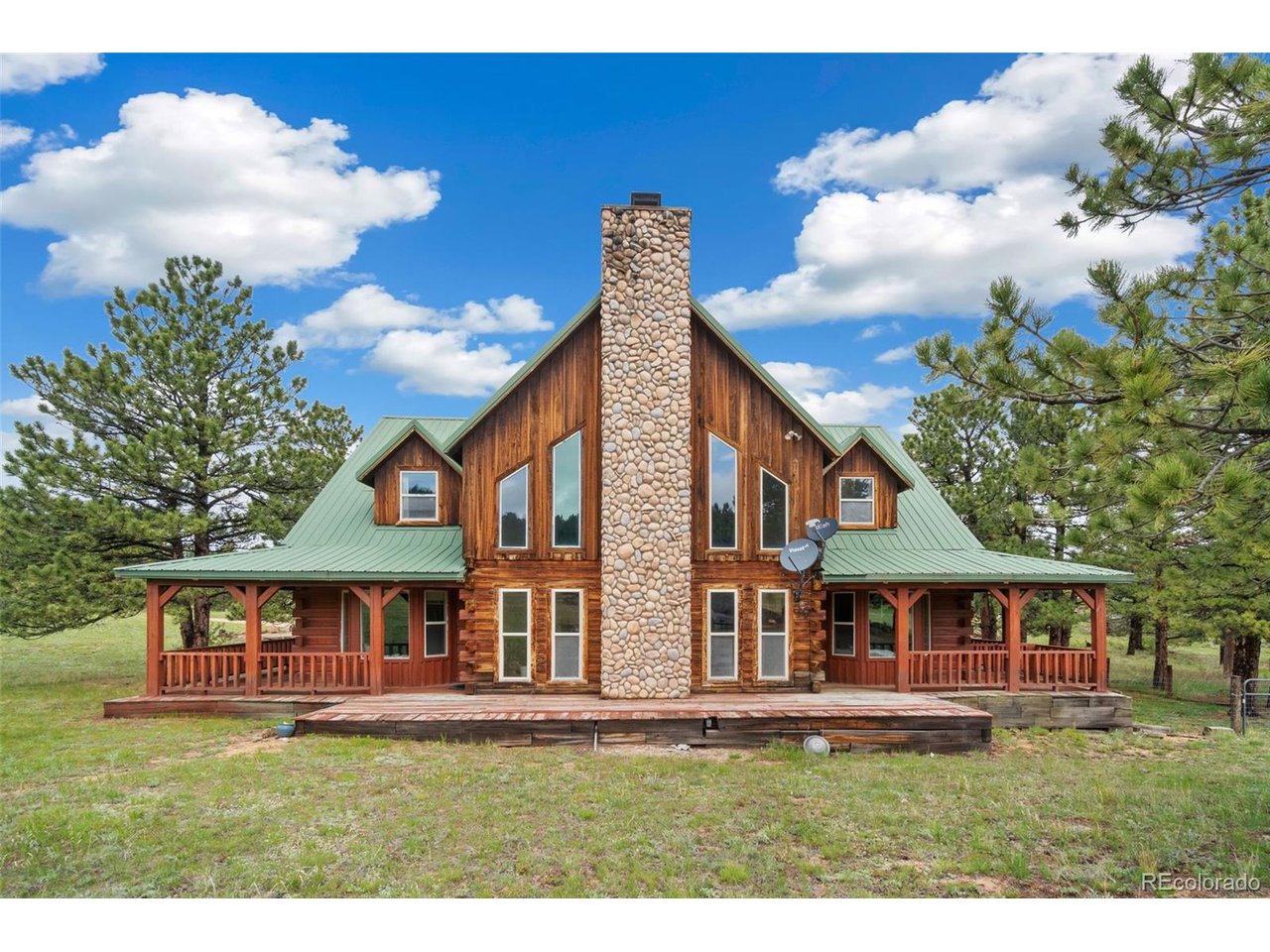 1084 Iron Mountain Dr