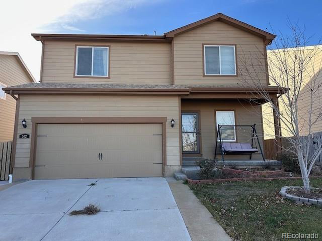 512 Vista Blvd