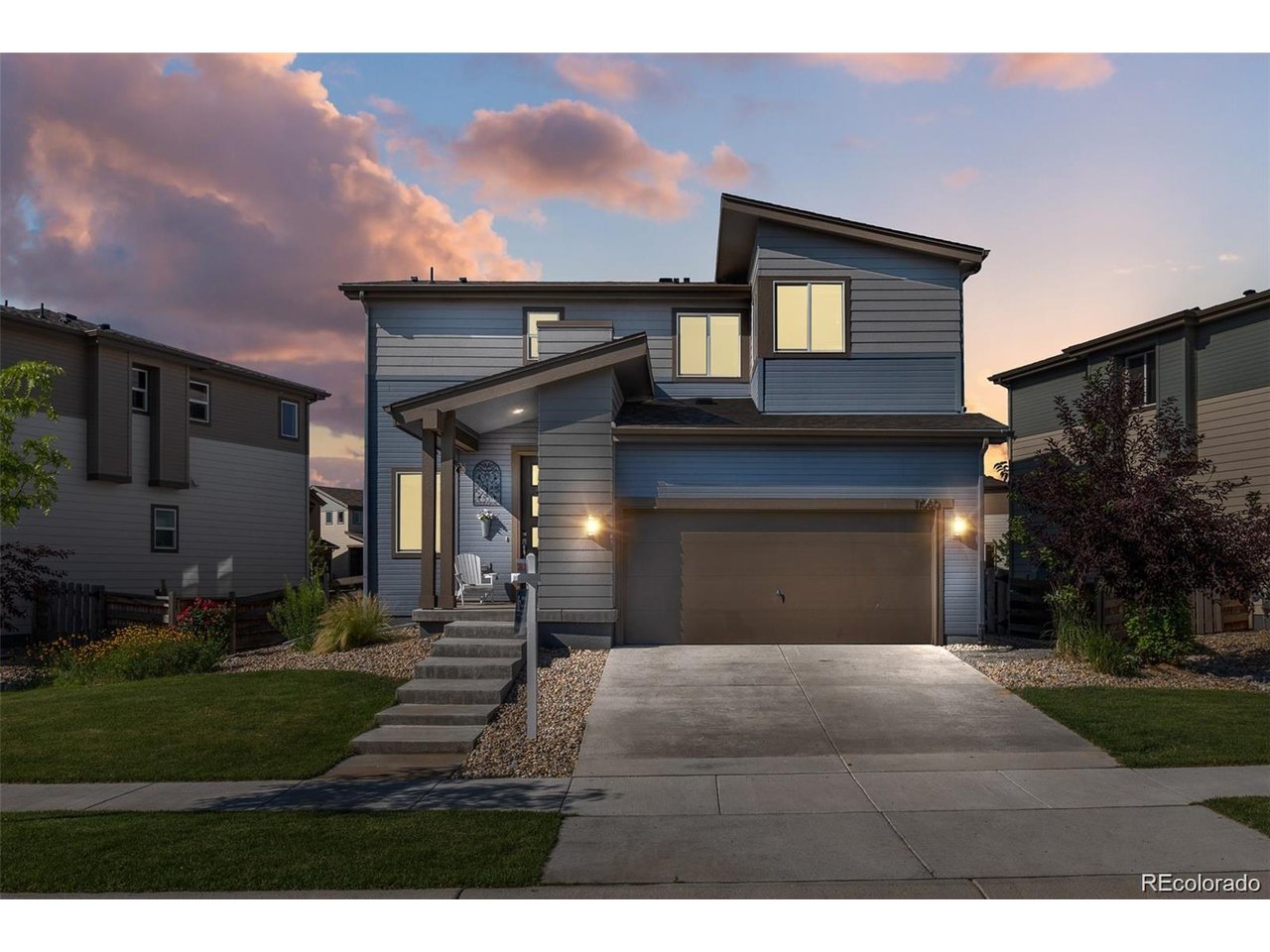 11060 Richfield Cir