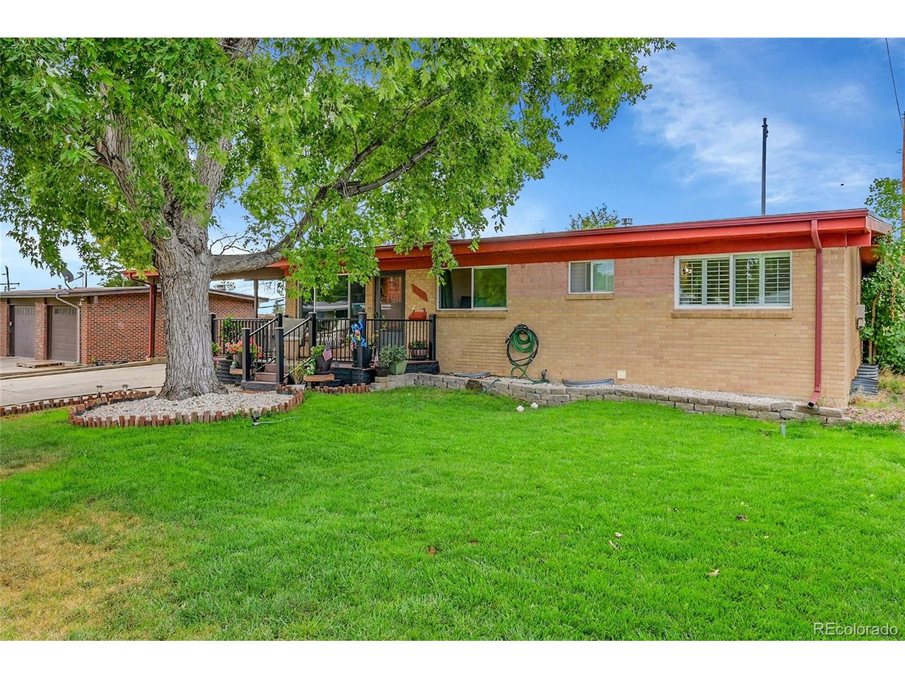 3360 Appleblossom Ln