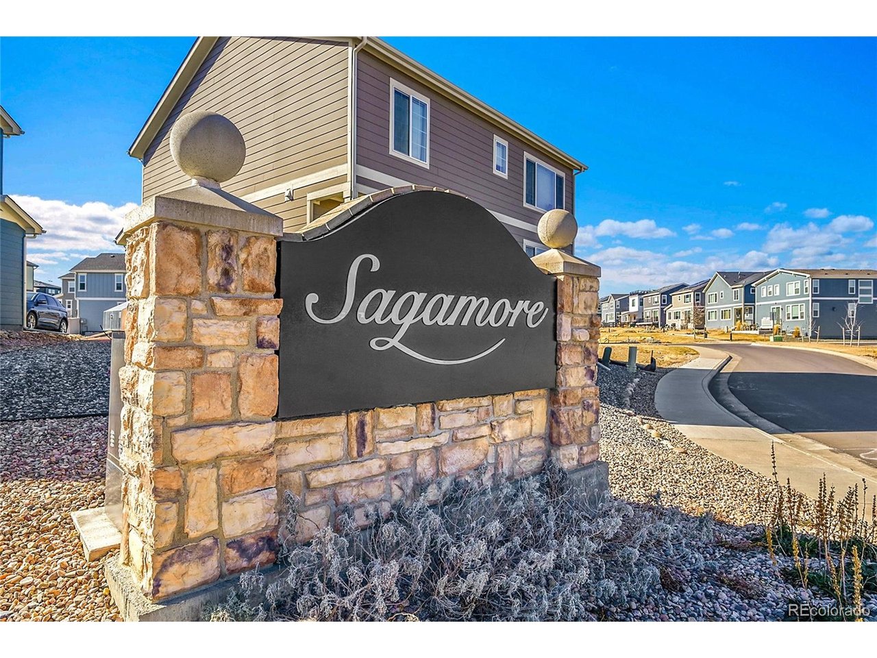 210 Mohawk Cir