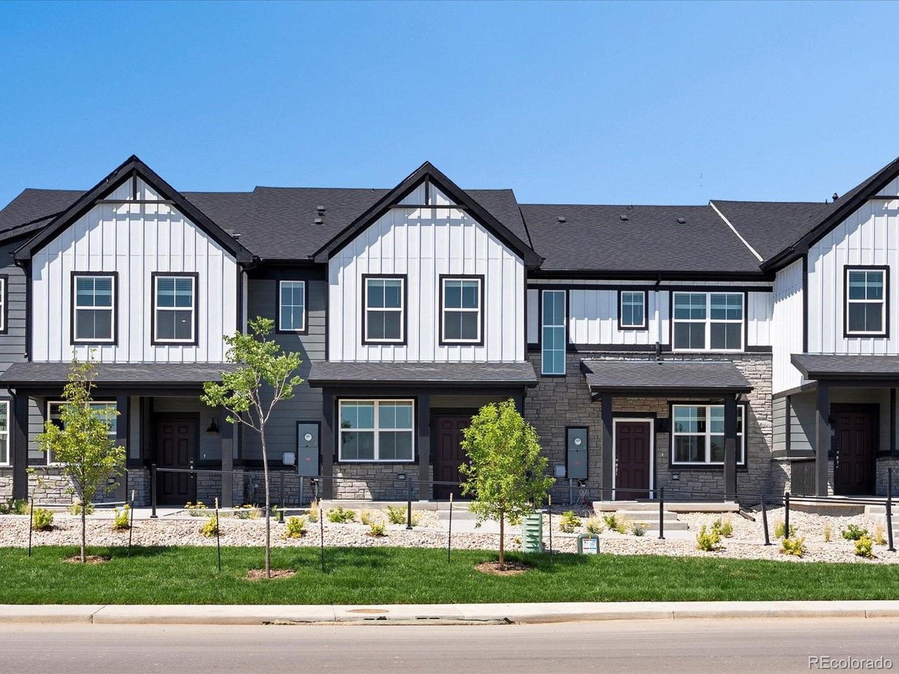 1616 Riverplace Dr