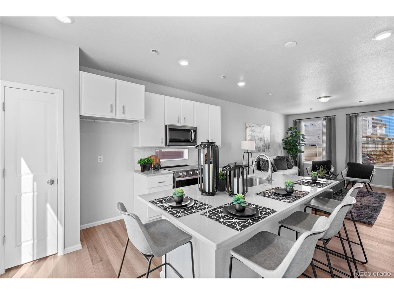 614 Wagon Wheel Way
