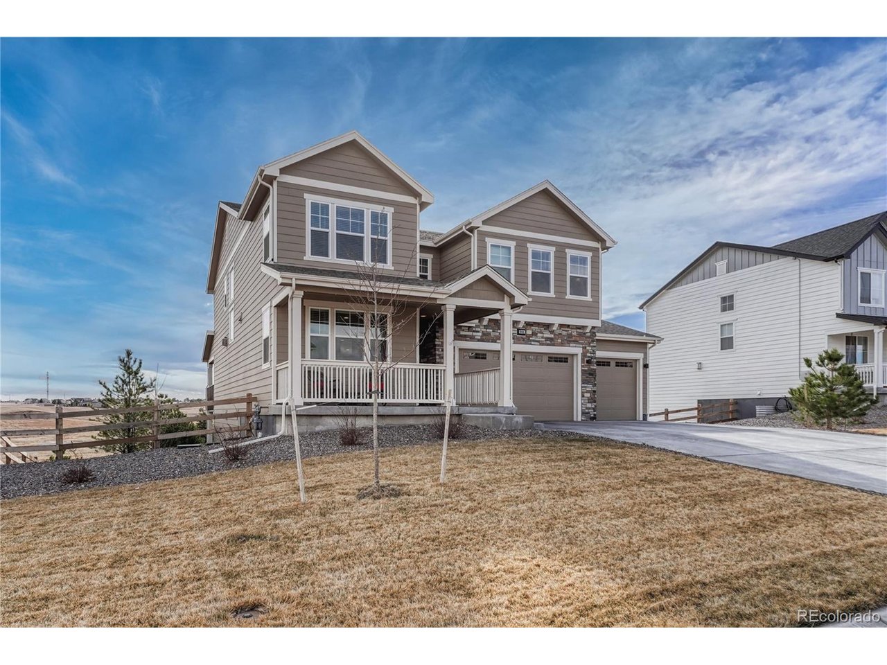 904 W Witherspoon Dr