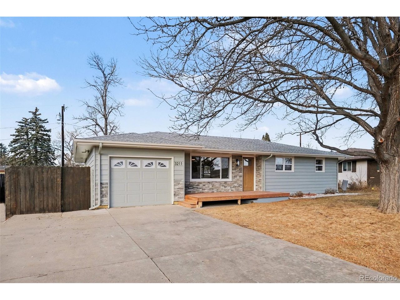 3211 Butternut Dr