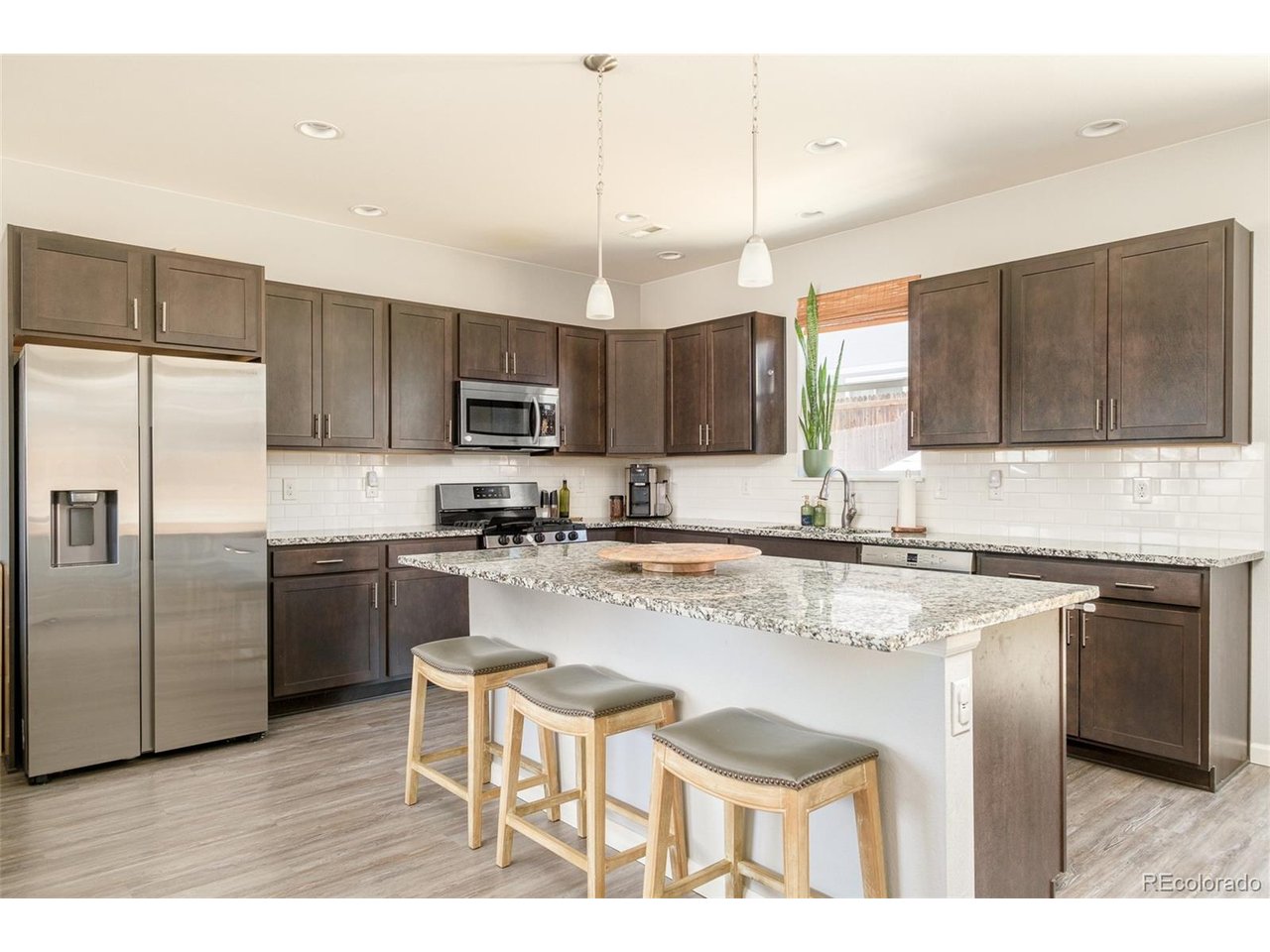 7911 Navajo St