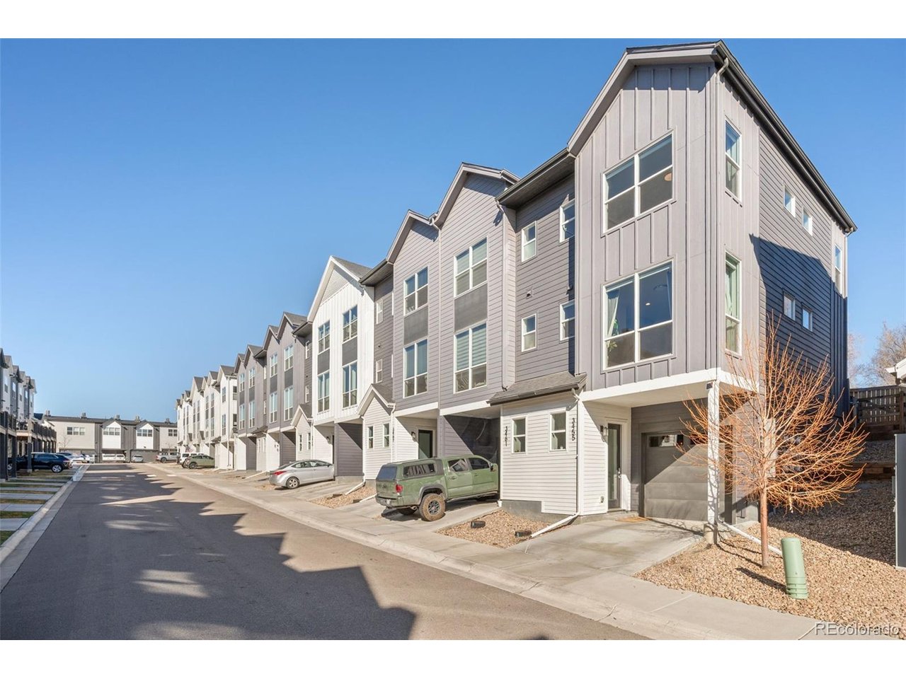3455 W 63rd Pl