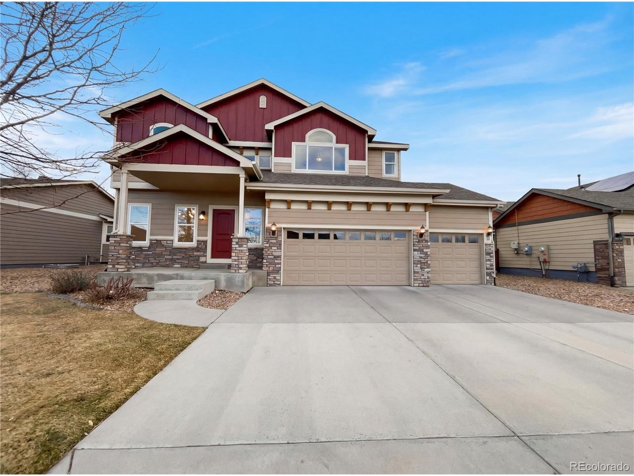 745 Mount Massive St