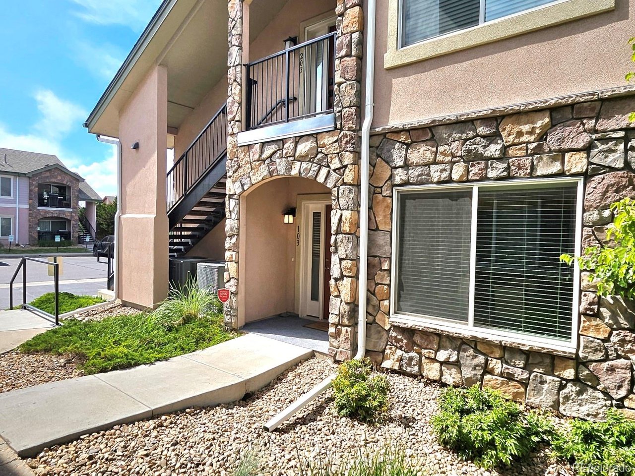 1614 Granby Way