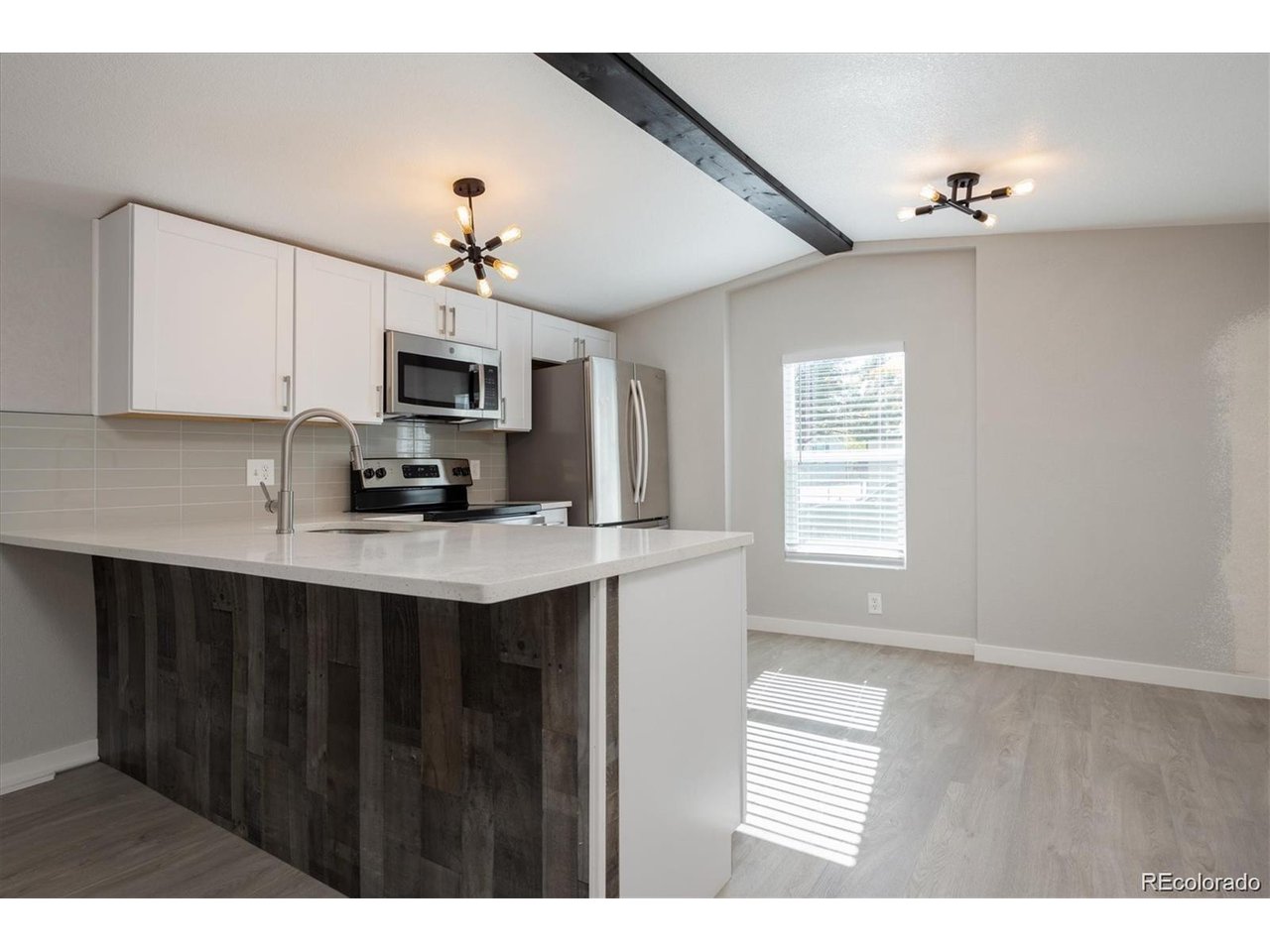 1028 Cynthia Ct