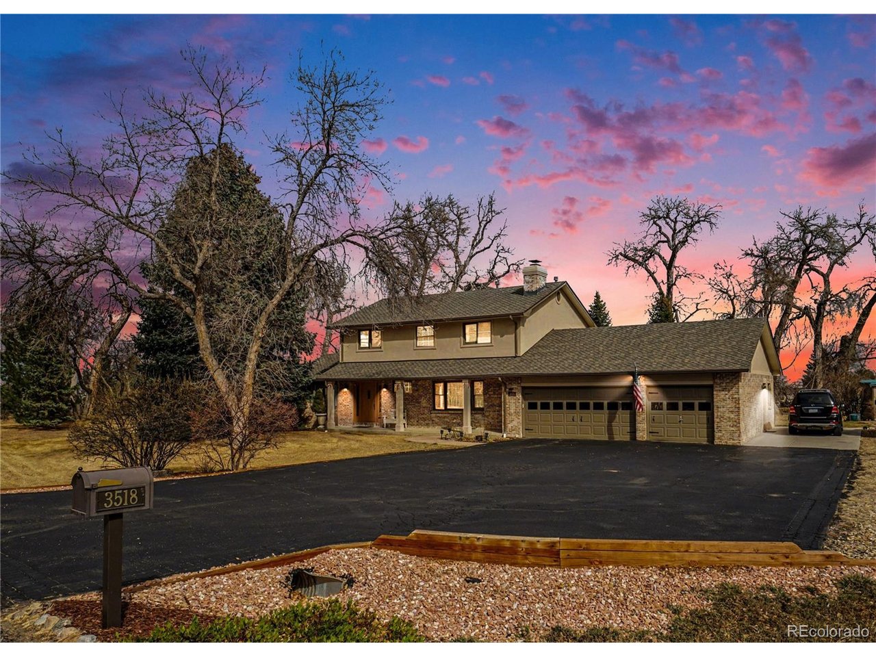 3518 Manzanita Dr