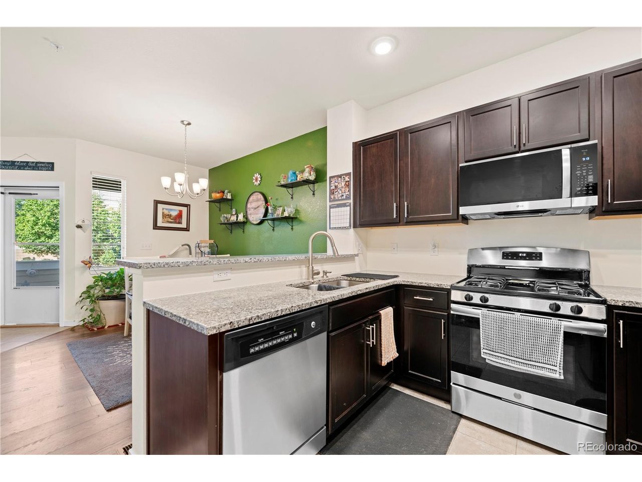 12876 Jasmine St