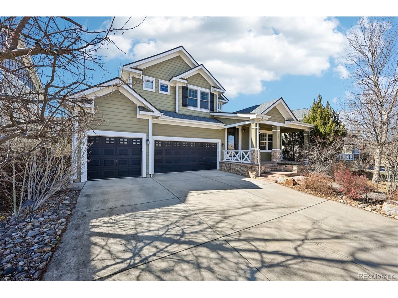 898 Jarvis Dr