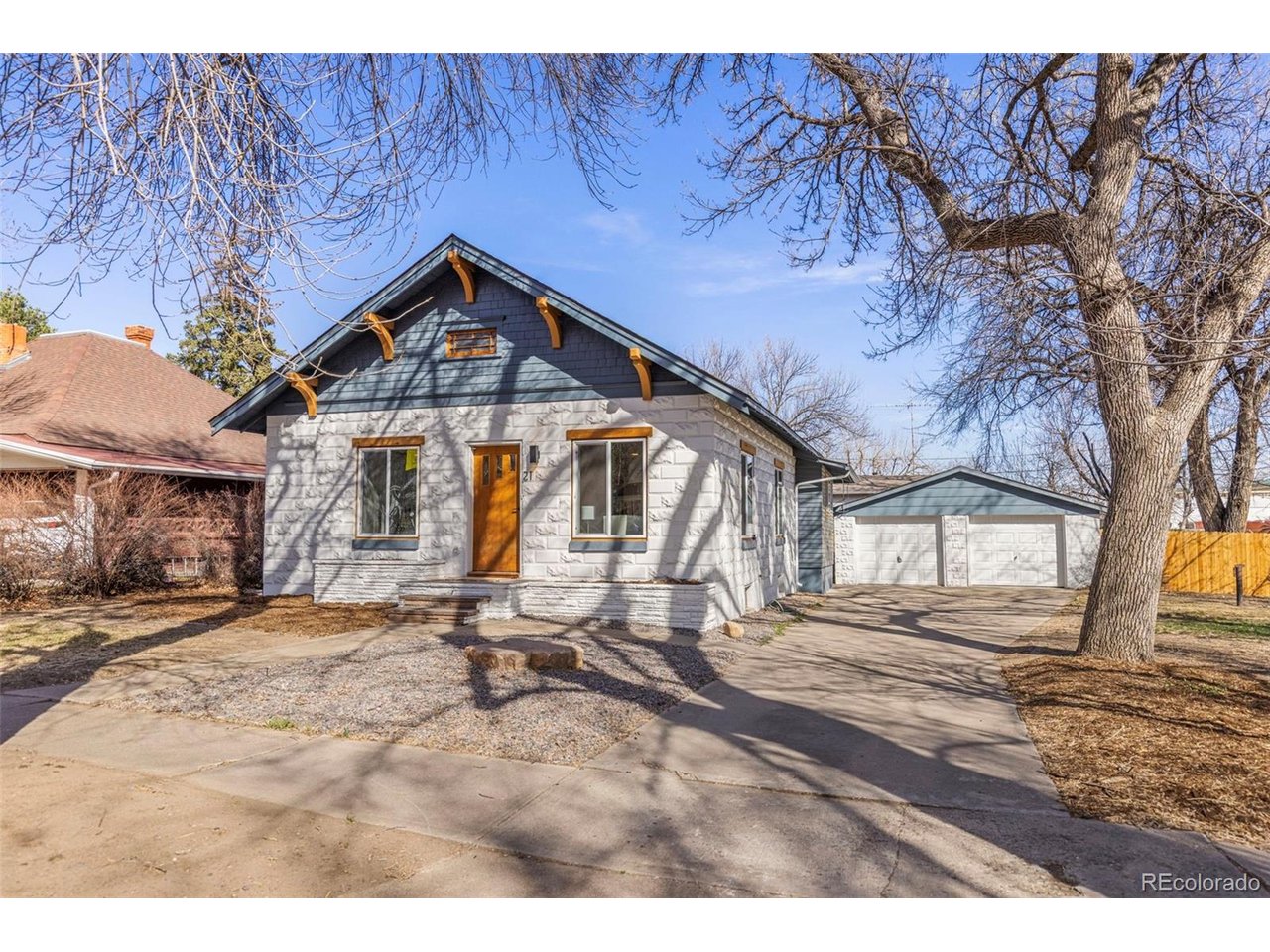21 Rutherford Ave